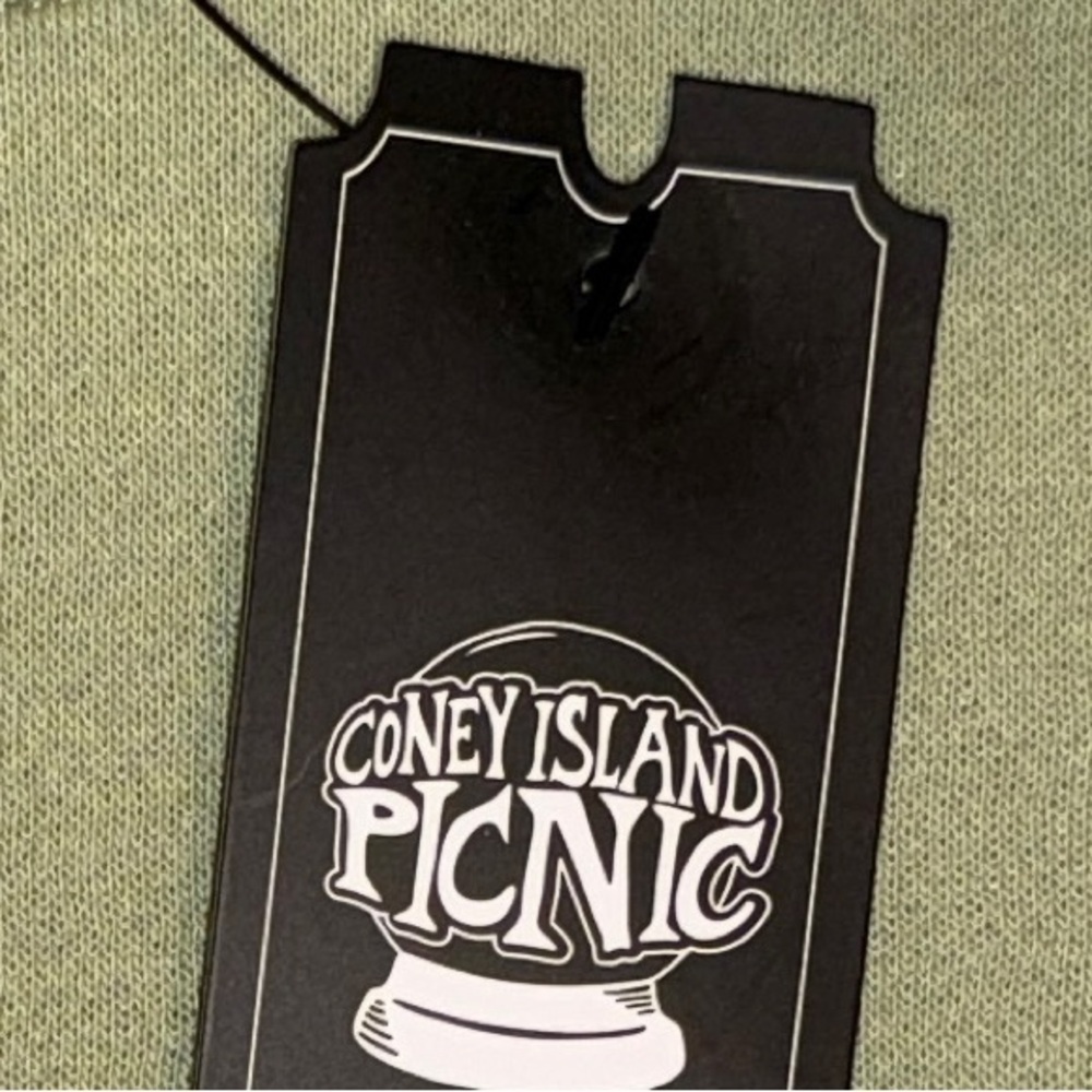 Coney Island Picnic Graphic Sweatshirt Men’s Medium NWT Olive Green - Picture 9 of 13